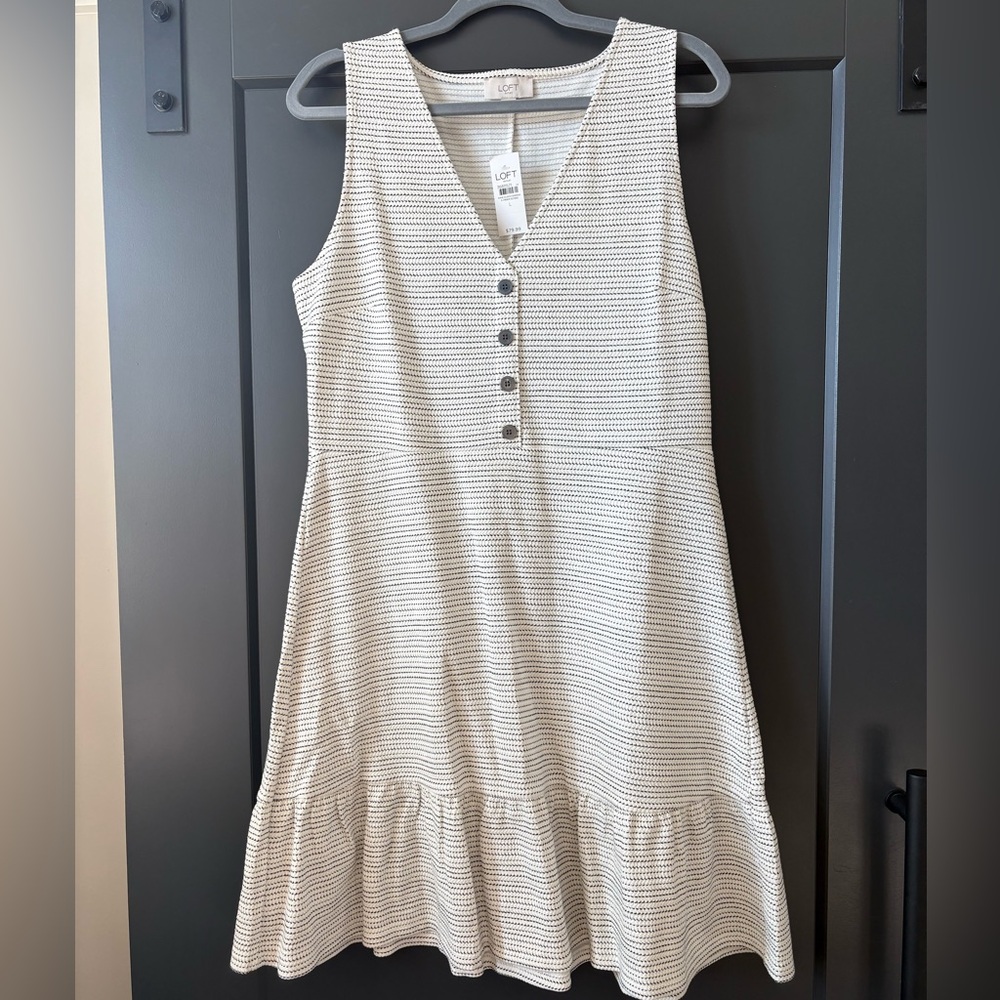 NWT Loft Women's Cream & Black  Dress